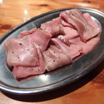 羊肉酒場 悟大 - 特上タン（864円）