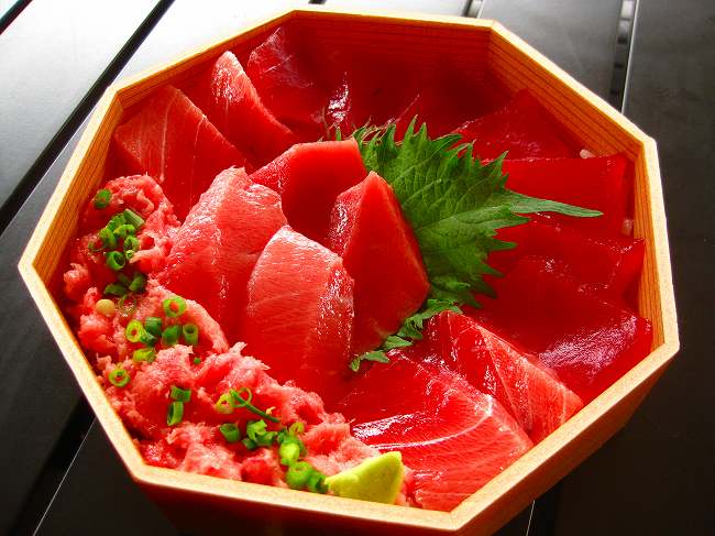 サスエ前田魚店 西小川店 name=