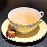 エクアトゥール - コーヒー、 カヌレ