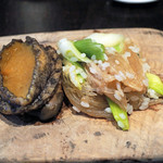 やまぐち - 蒸してからソテーしたエゾアワビとフカヒレと九条ネギのリゾット