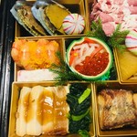 『賛否両論のおせち』by ミニ苺パフェ : 賛否両論 （さんぴりょうろん） - 広尾/日本料理 [食べログ]