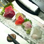 JAPANESE  DINING 無花果 - 刺身5点盛