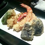 JAPANESE  DINING 無花果 - 天ぷら盛合せ