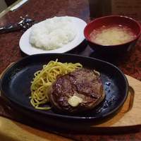 グリル 小松屋 - ベーコン巻きステーキ