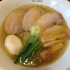 黄金の塩らぁ麺　ドゥエイタリアン