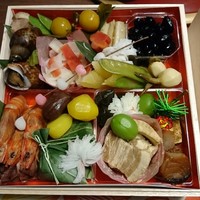 日本料理 銭屋 - おせちを三越でお取り寄せ
