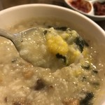 小公粥家 - ソゴンSpecial粥　UP　ウニ、アワビは分かりやすい。　ある程度食べたら、海苔マシマシで！