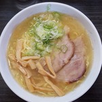 ラーメン ふくや - しおラーメン(500円)です。