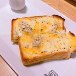 焼きたてチーズタルト専門店PABLO - 