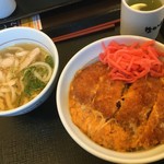 なか卯 - 2018年1月 カツ丼(並)、鶏塩うどん(小)