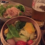 てぃんさぐぬ花 - お通しとゴーヤてツナのサラダ
      