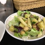 コチン ニヴァース - 