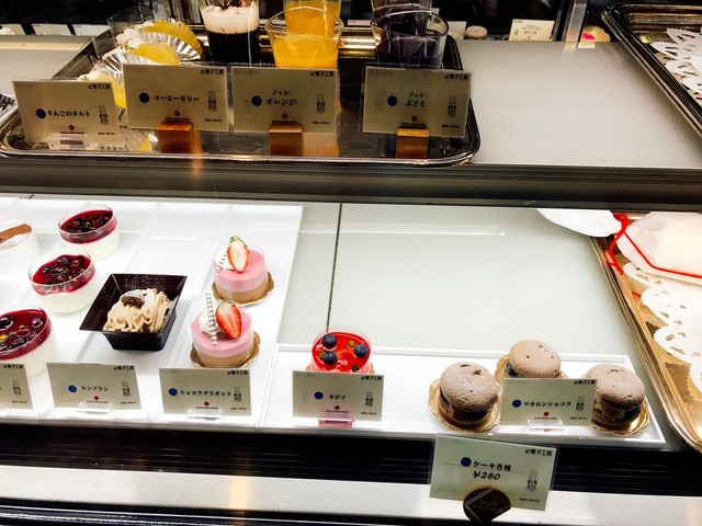 ロイヤルパティスリー Grh 群馬ロイヤルホテル内 前橋 ケーキ 食べログ
