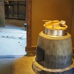 うかい鳥山 - 草庵内のセルフそば茶