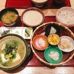 山薬 清流庵 - 鱈と豆腐のみぞれあんかけ膳 税込@1,382円