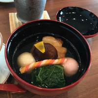 寿司割烹 「ともづな」 ヒルトン福岡シーホーク - 雑煮