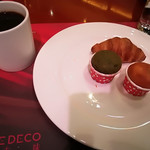 CAFE DECO - 