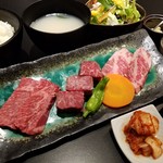 Sumibi Yakiniku Rishin - 三種の焼肉ランチ