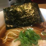 ラーメン屋 トイ・ボックス - 海苔、九条ネギ