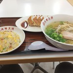 大阪王将 - 王将セット（塩ラーメン）