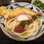 丸亀製麺 - 大海老天うどん並590円