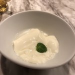 MASA'S KITCHEN - 杏仁豆腐