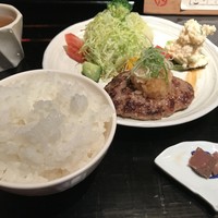 御二九と八さい はちべー - 