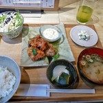 豆腐料理 空野 - 鶏唐揚げ定食