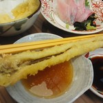 魚がし食堂　中央市場店 - でかいアナゴの天ぷら