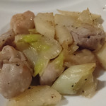 Honana - 鶏肉とネギと山芋の炒めもの