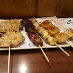 銭形平二 - (ちょっと食べたけど)串焼き盛り合わせ。