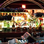 The Golden Peacock - 店内