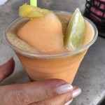 Longboards Bar & Grill - トロピカル・カクテルの女王と呼ばれるマイタイ