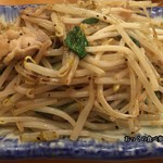 一軒め酒場 - 山盛りもやし炒め　２９０円