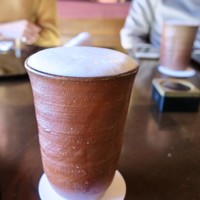 国登録文化財 二木屋 - 備前焼のビアマグでいただくクリーミィな生ビール