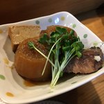 あたご - 料理写真:お通しの大根うまい！