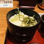 杵屋 - 3種類から選べる御飯、とろろ御飯をチョイス。