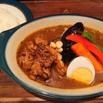 ZORA - Mama KAYのジャークチキンカレー(980円)