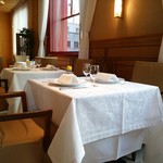 資生堂パーラー - 今日はこちらの席で