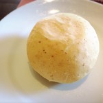 ヴィオレット・ステラ - パン