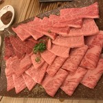 特撰牛肉盛り合わせ　5〜6種類