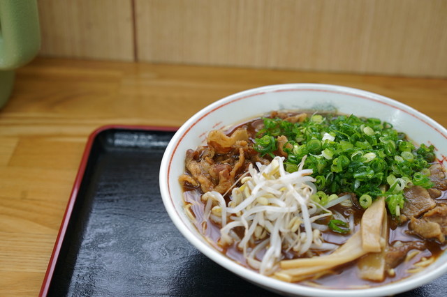 中華そば 春陽軒>