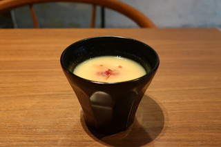 豆まる - 京都白みそのお雑煮 海老芋、丸餅