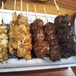 やき鳥三太郎 - 焼き鳥各種(2017年12月29日撮影)
