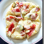 ピザ　野菜＆ベーコン