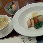 中国料理 桃煌 - 千円のランチコースの前菜・スープ・サラダ。