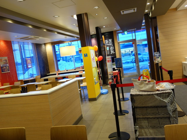 マクドナルド １０７北上店 Mcdonald S 柳原 ハンバーガー 食べログ