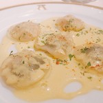 アピシウス - 2017.12.  帆立貝のエマンセにキャビアと雲丹のティエド サフランバターソース