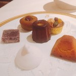 アピシウス - 2017.12.  ミニャルディーズ