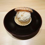 鰻前えとう - 苺の最中アイスクリーム